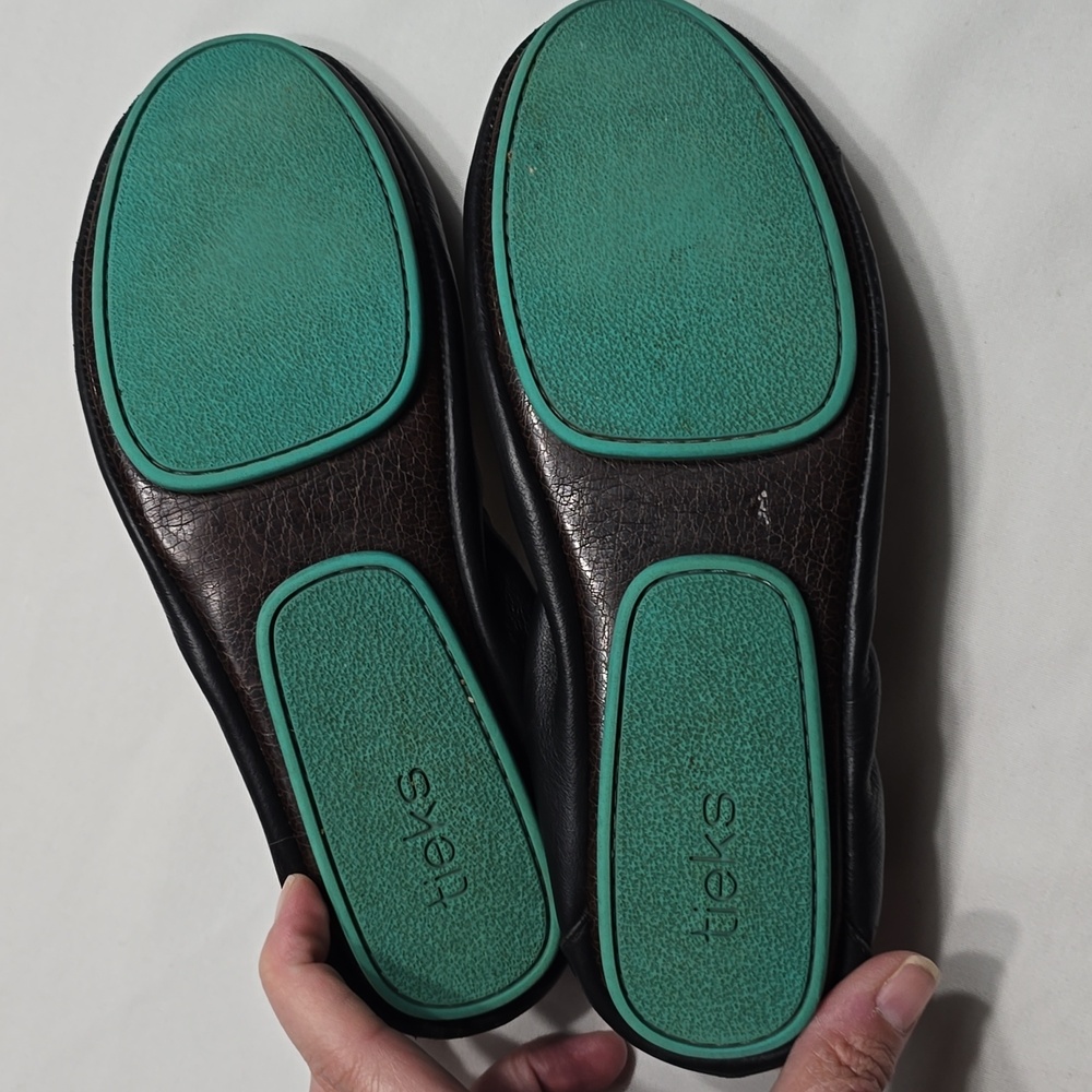 Tieks Classic Black Leather Loafers - Picture 3 of 3